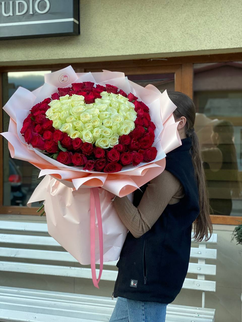 Серце із 101 Голландської Троянди