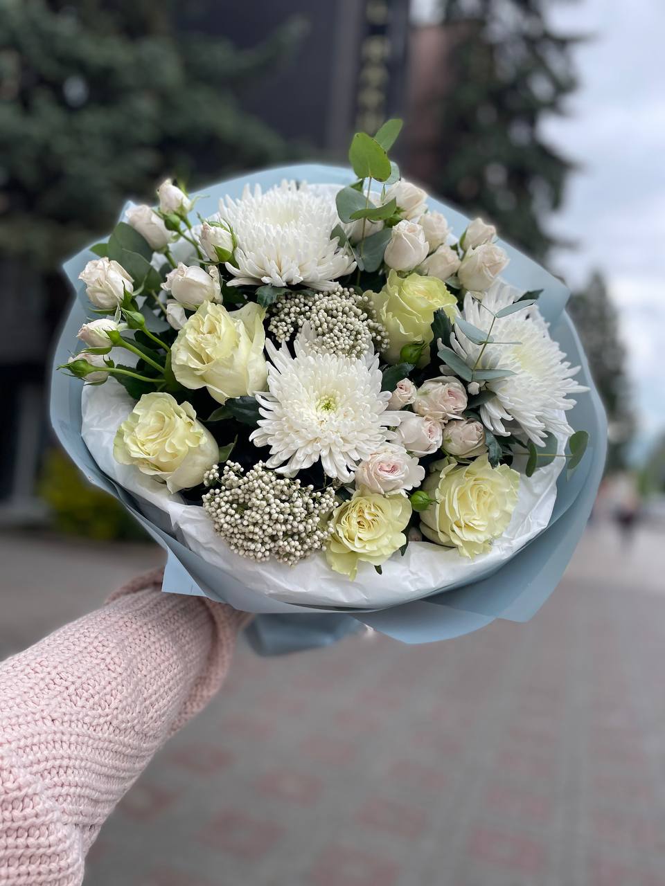 Комбінований букет з озотантусом