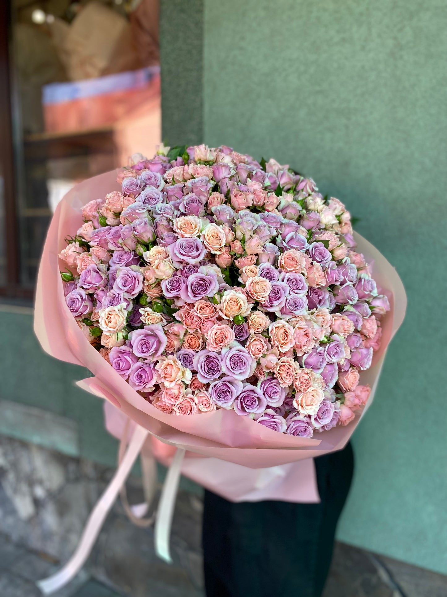 Кущові троянди 51 шт