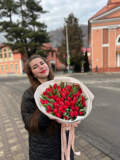 Букет з тюльпанів 35 шт