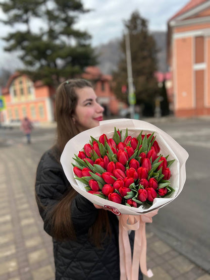 Букет з тюльпанів 35 шт