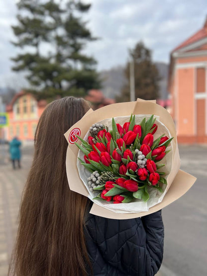Букет з тюльпанів