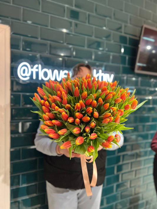 Букет з тюльпанів 150 шт