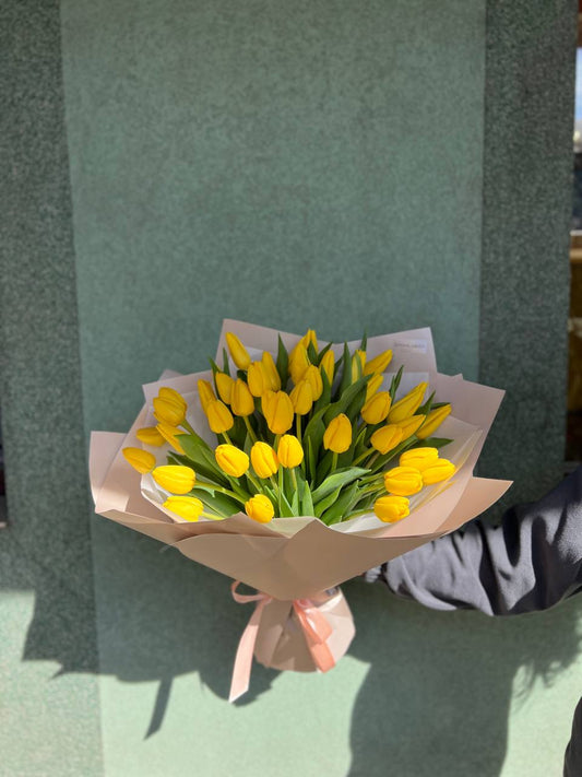 Букет з тюльпанів 35 шт