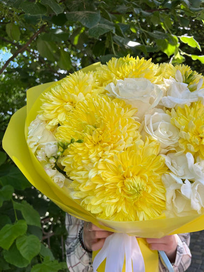 Мікс з одноголовими хризантемами