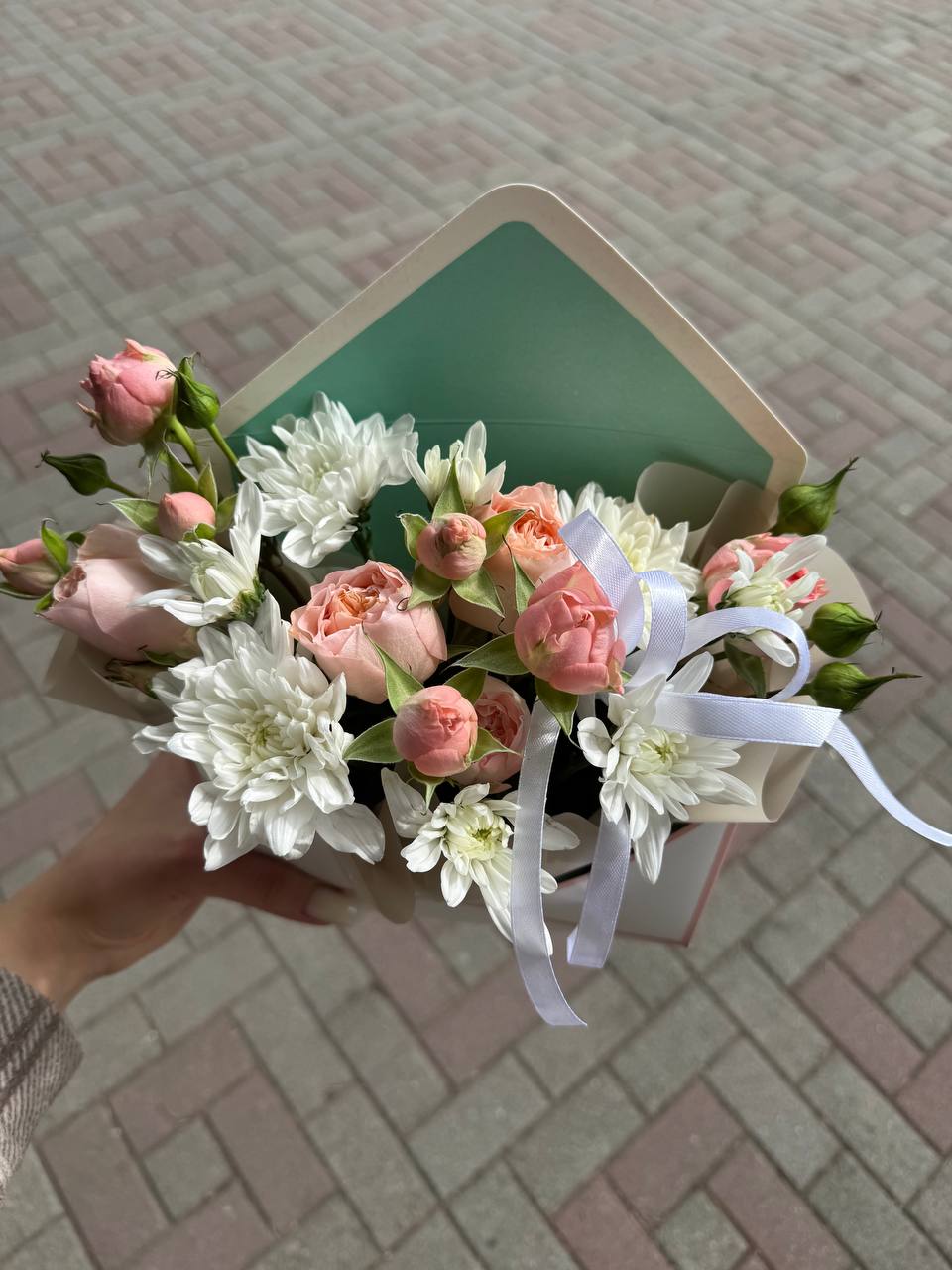 Композиція в коробці